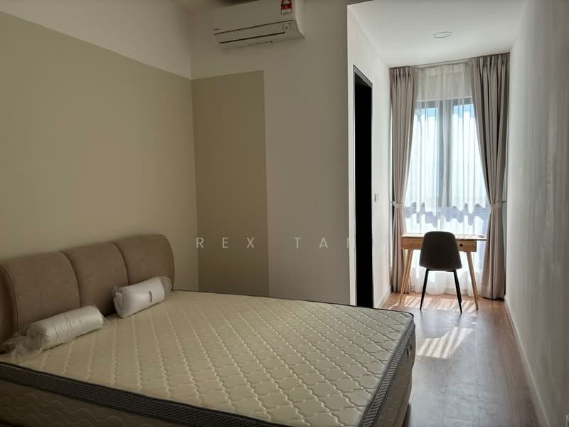 Servis Apartment untuk Disewa di Sunway Velocity TWO - Rex Tan - Bedroom - PropertyGuru.com.my