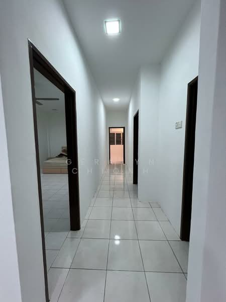 Apartment for Rent at Suria Damansara - Geralyn Chionh - Corridor - PropertyGuru.com.my