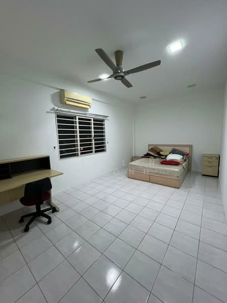 Apartment for Rent at Suria Damansara - Geralyn Chionh - Bedroom - PropertyGuru.com.my