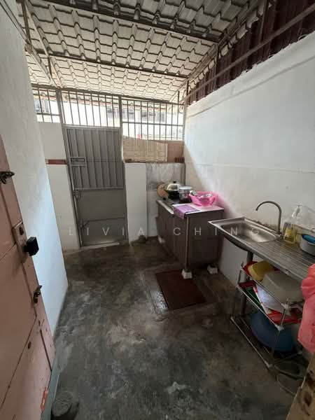 Taman Sri Putri @ Skudai Sris Putris Skudais untuk Untuk Dijual - RM 590,000, Apr 2026 - Kitchen - PropertyGuru.com.my