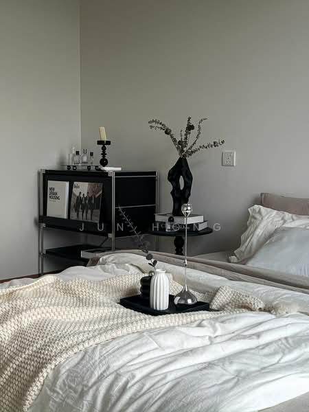 Apartment for Sale at Union Suites - Jun hong - Bedroom - PropertyGuru.com.my