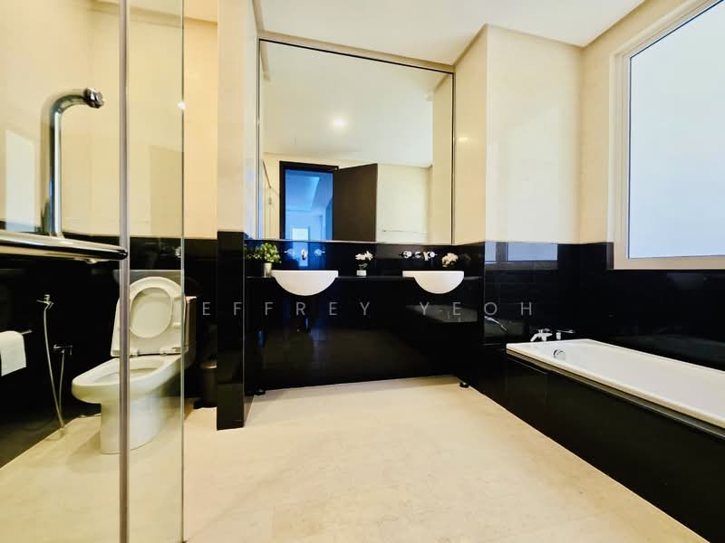 Rumah Teres 2.5 Tingkat untuk Dijual di Tanjung Tokong (Penang) - Jeffrey Yeoh - Bathroom - PropertyGuru.com.my