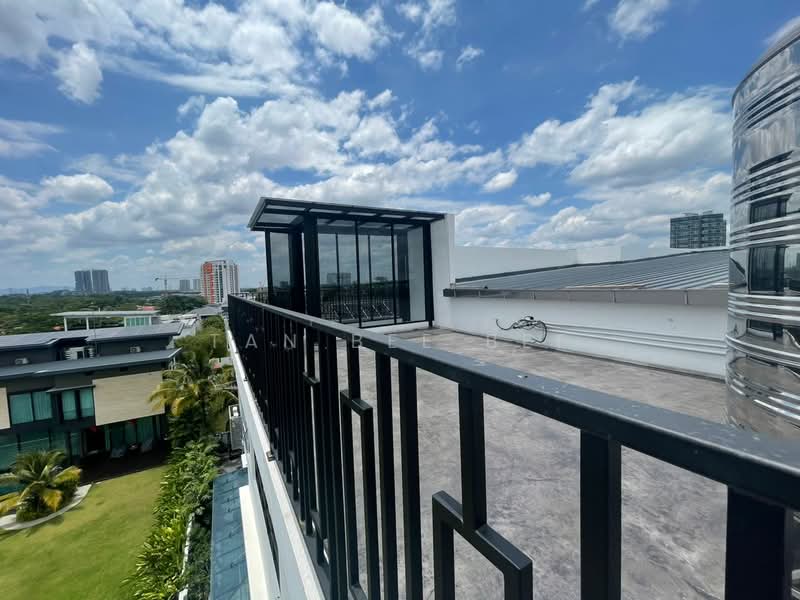 Bungalow for Sale in Johor Bahru (Johor) - Tan Bee Bee - Roof - PropertyGuru.com.my