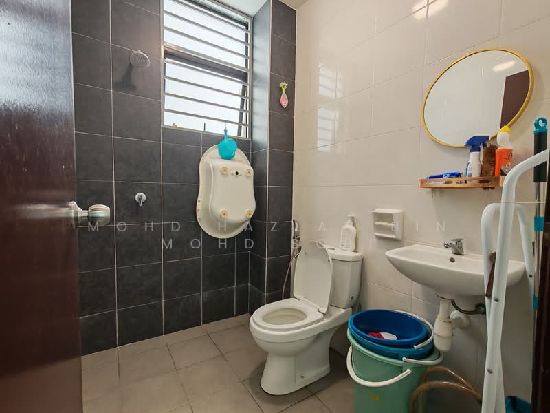 Rumah Teres 2 Tingkat untuk Dijual di Saujana Utama (Selangor) - Mohd Hazlan bin Mohd Sopi - PropertyGuru.com.my