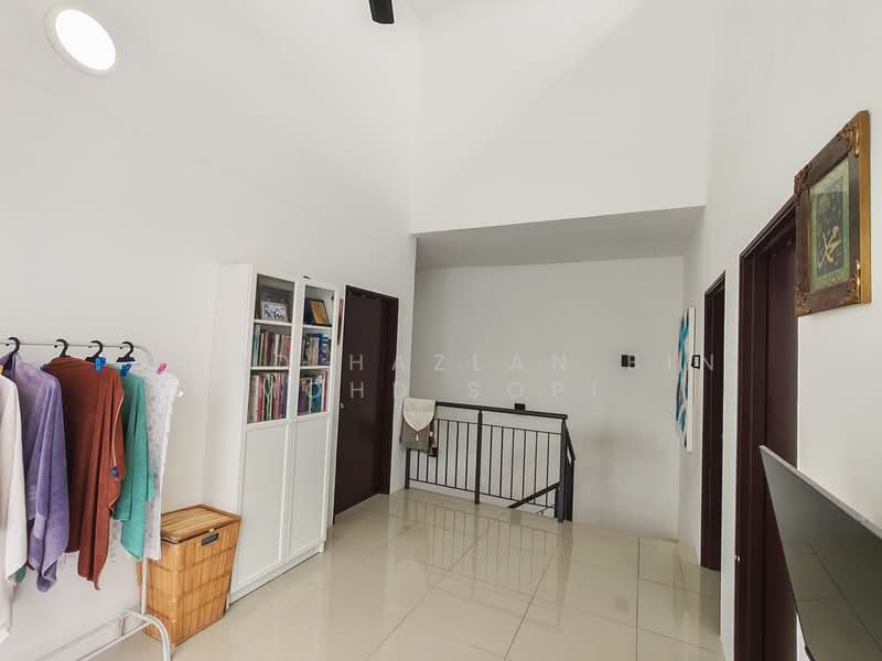 Rumah Teres 2 Tingkat untuk Dijual di Saujana Utama (Selangor) - Mohd Hazlan bin Mohd Sopi - PropertyGuru.com.my