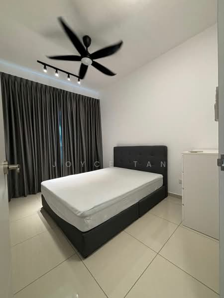 Kondominium untuk Disewa di Waterside Residence - Joyce Tan - Bedroom - PropertyGuru.com.my