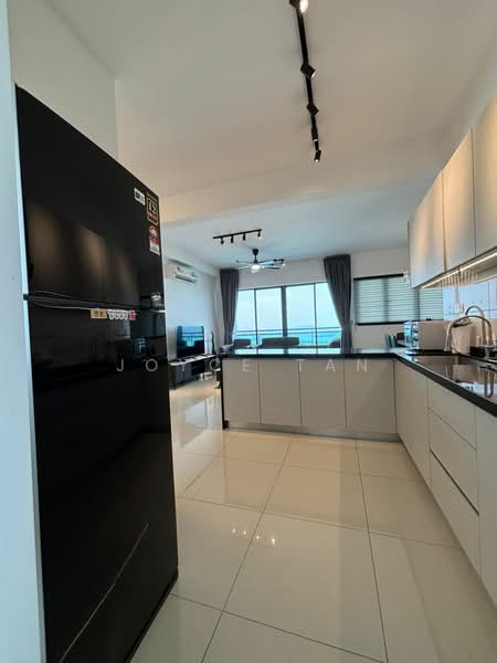 Kondominium untuk Disewa di Waterside Residence - Joyce Tan - Kitchen - PropertyGuru.com.my