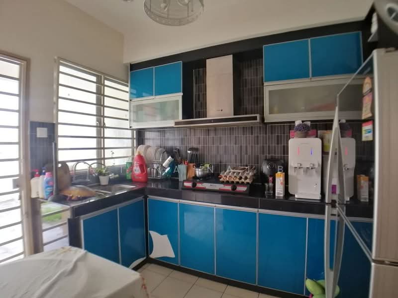 Cluster House for Rent in Saujana Utama (Selangor) - Ziana Najib - Kitchen saujana utama - PropertyGuru.com.my