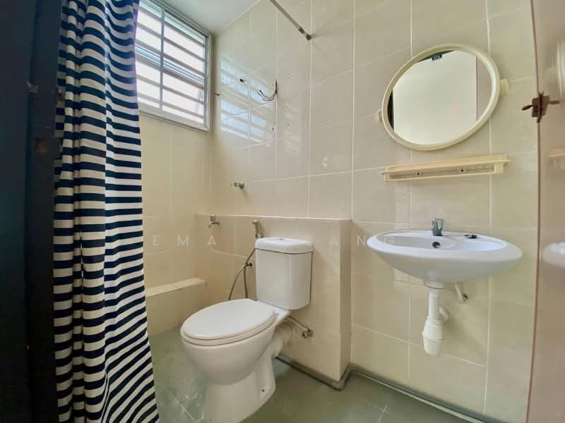 Bangi Avenue untuk Untuk Dijual - RM 600,000, Apr 2026 - Bathroom - PropertyGuru.com.my