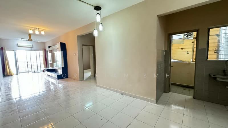 Condominium for Sale at Symphony Heights (Simfoni Heights) - Norafian SMH - Living Room - PropertyGuru.com.my