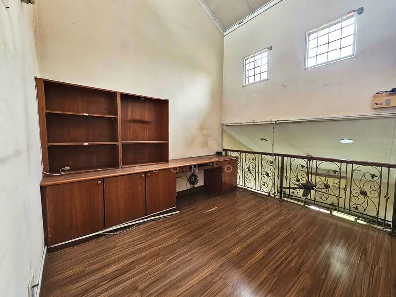 Usj 11, Subang Jaya, Kitchen Cabinet, Extended Kitchen, Good Unit untuk Untuk Dijual - RM 780,000, Apr 2026 - Study - PropertyGuru.com.my