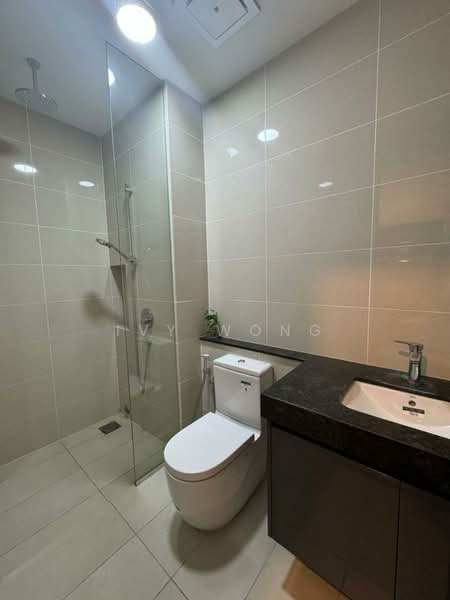 Servis Apartment untuk Disewa di The Park Sky Residence - Ivy Wong - Bathroom - PropertyGuru.com.my
