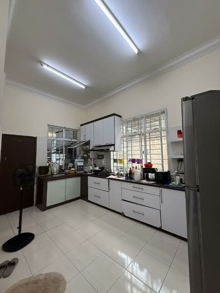 Taman Seri Suria untuk Untuk Dijual - RM 518,000, Apr 2026 - Kitchen - PropertyGuru.com.my
