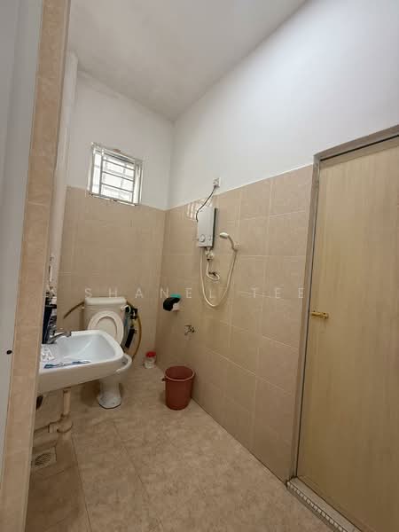 Taman Seri Suria untuk Untuk Dijual - RM 518,000, Apr 2026 - Bathroom - PropertyGuru.com.my