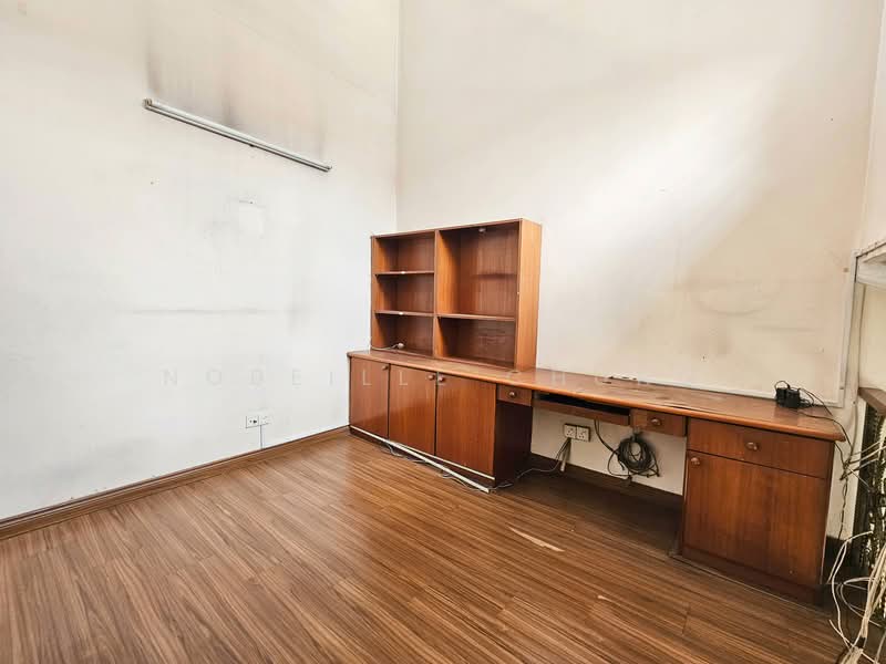 2-storey Terraced House for Sale in Usj 11 (Subang Jaya) - Nobeille Chung - Study - PropertyGuru.com.my