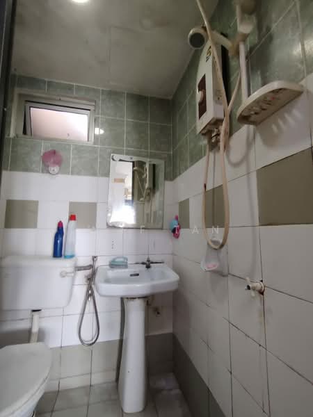 Condominium for Rent at Danau Murni - Jeff Tan - Bathroom - PropertyGuru.com.my