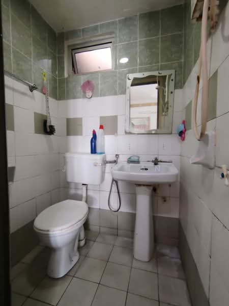 Condominium for Rent at Danau Murni - Jeff Tan - Bathroom - PropertyGuru.com.my