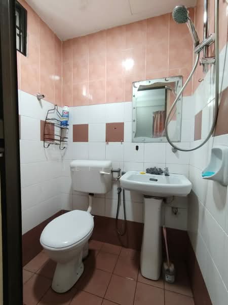Condominium for Rent at Danau Murni - Jeff Tan - Bathroom - PropertyGuru.com.my