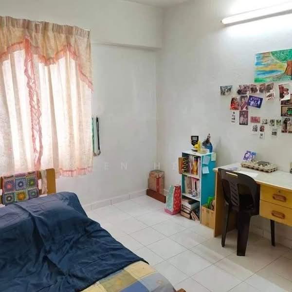 Apartment for Sale at Taman Pekaka Block 31 - Ben Hew - PropertyGuru.com.my
