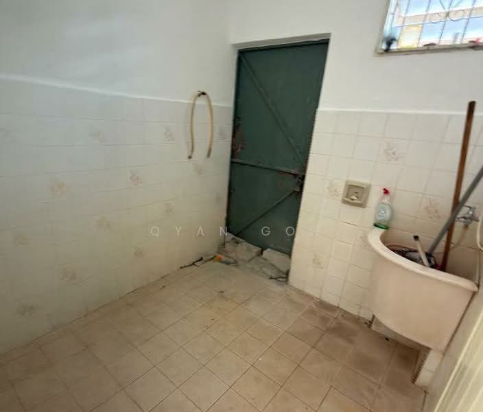 Rumah Berkembar untuk Disewa di Taman Brown (Gelugor) - Qyan Goh - Interior - PropertyGuru.com.my