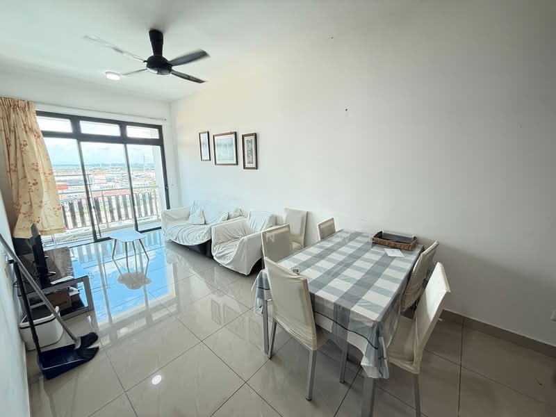 Servis Apartment untuk Disewa di D'Secret Garden (Pangsapuri Kempas Indah) - Glenn Twe - Living Room - PropertyGuru.com.my