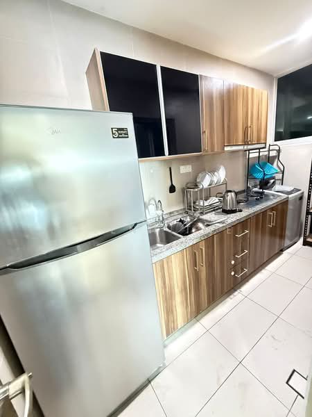 Servis Apartment untuk Disewa di D'Secret Garden (Pangsapuri Kempas Indah) - Glenn Twe - Kitchen - PropertyGuru.com.my
