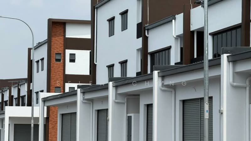 Shop for Rent in Setia Ecohill (Semenyih) - Selene Chong - Exterior - PropertyGuru.com.my