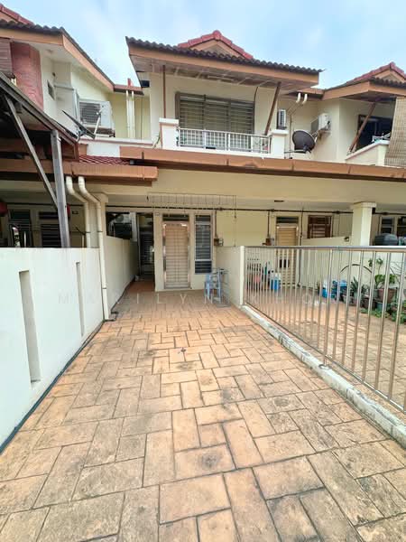 Townhouse for Sale in Balakong (Selangor) - Marilyn Khor - Exterior - PropertyGuru.com.my