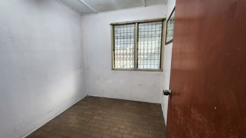 2-storey Terraced House for Sale in Taman Overseas Union (Taman Oug) (Jalan Klang Lama (Old Klang Road)) - Han . - Interior - PropertyGuru.com.my