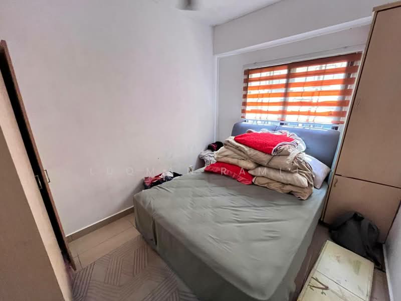 Kondominium untuk Dijual di Bayu Tasik 1 - Luqman Ramli - Bedroom - PropertyGuru.com.my