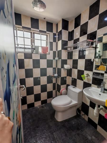 Rumah Teres 3 Tingkat untuk Dijual di Taman Cheras Utama (Cheras) - Macc Ng - Bathroom - PropertyGuru.com.my