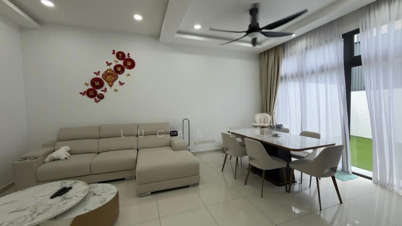 Rumah Kluster untuk Dijual di Iskandar Puteri (Nusajaya) (Johor) - Lucas Lee - Living Room - PropertyGuru.com.my
