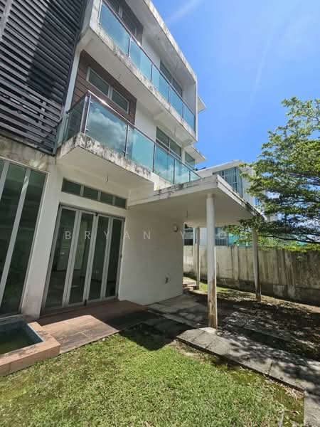 Rumah Berkembar untuk Dijual di Taman Tun Dr Ismail (Kuala Lumpur) - Bryan Yeoh - Exterior - PropertyGuru.com.my