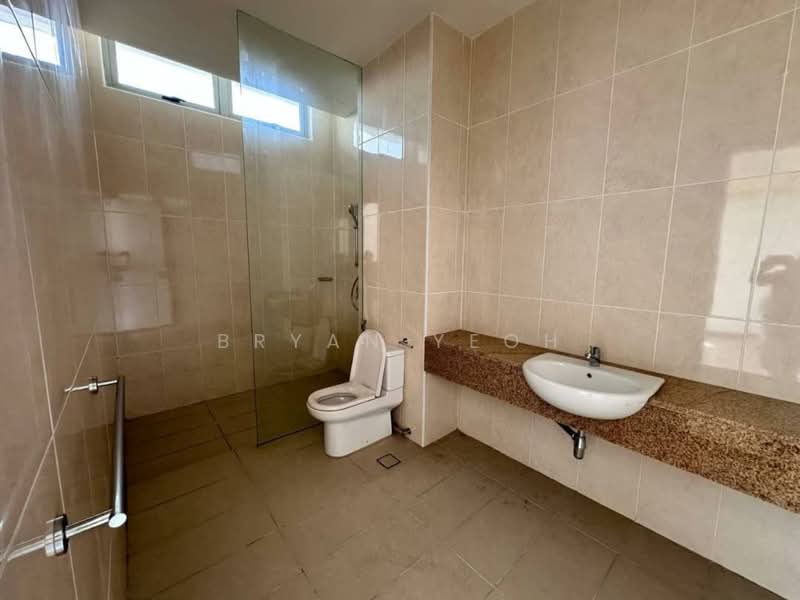 Rumah Berkembar untuk Dijual di Taman Tun Dr Ismail (Kuala Lumpur) - Bryan Yeoh - Bathroom - PropertyGuru.com.my