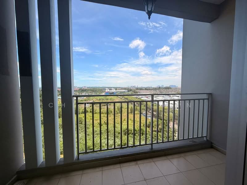 Pangsapuri untuk Dijual di D'Rich Executive Suites - Chew Yun Chan - Balcony - PropertyGuru.com.my
