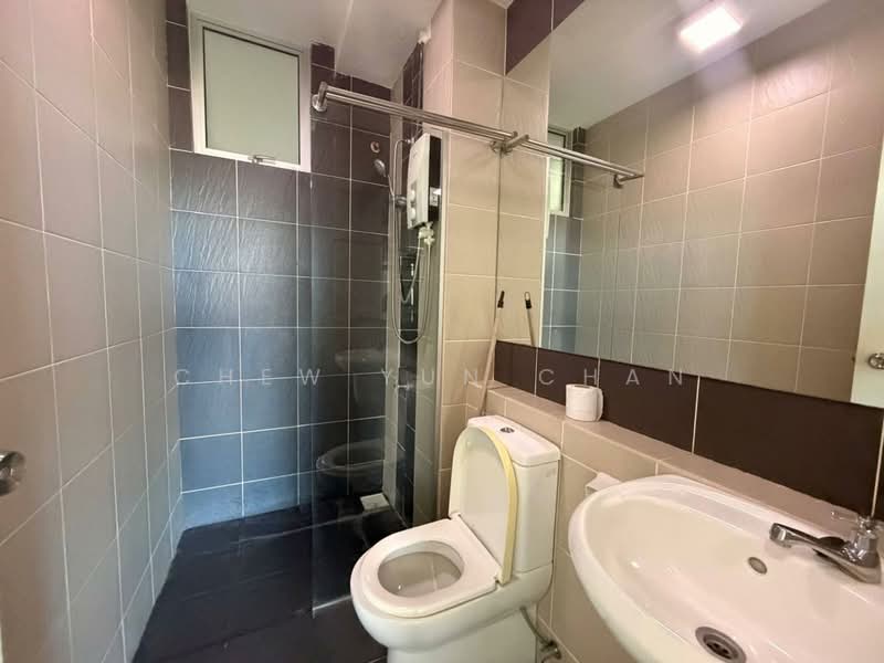 Pangsapuri untuk Dijual di D'Rich Executive Suites - Chew Yun Chan - Bathroom - PropertyGuru.com.my