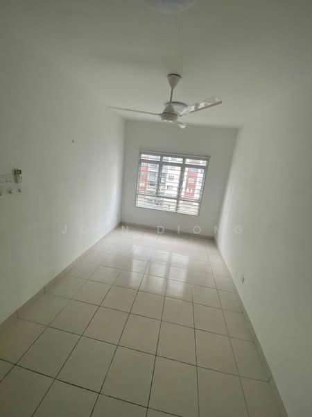 Kondominium untuk Disewa di Sky Awani Residensi 1 - John Diong - Interior - PropertyGuru.com.my