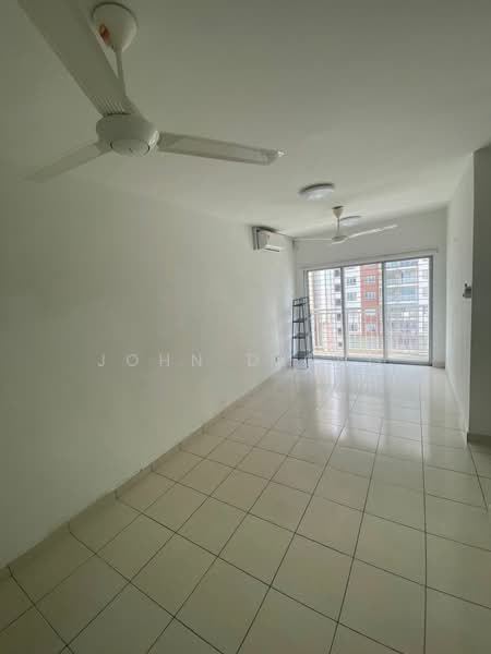 Kondominium untuk Disewa di Sky Awani Residensi 1 - John Diong - Living Room - PropertyGuru.com.my