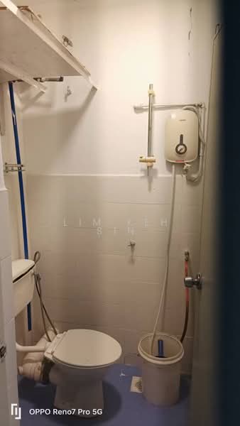 Apartment for Rent at Sri Ivori Apartment - Lim Keh Sin - Bathroom - PropertyGuru.com.my