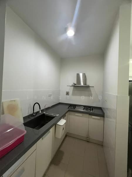 Kondominium untuk Dijual di Casa Kiara II - Ernest Ong - Kitchen - PropertyGuru.com.my