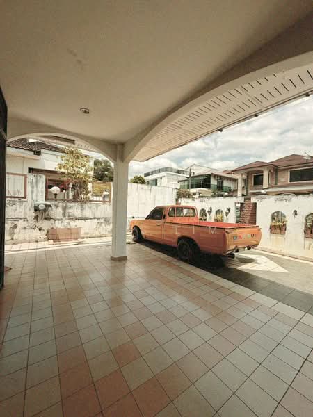 Semi-Detached House for Sale in Taman Molek (Johor Bahru) - Luis Lim - Exterior - PropertyGuru.com.my