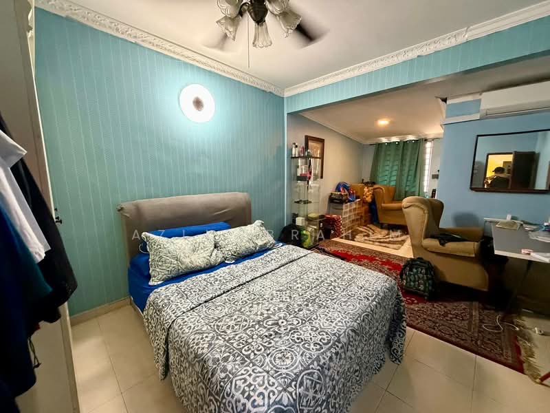 Rumah Teres 2 Tingkat untuk Dijual di Taman Desaria (Petaling Jaya) - Azli Ibrahim - Bedroom - PropertyGuru.com.my
