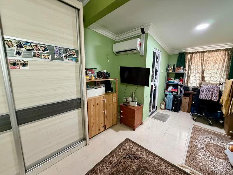 Rumah Teres 2 Tingkat untuk Dijual di Taman Desaria (Petaling Jaya) - Azli Ibrahim - Interior - PropertyGuru.com.my