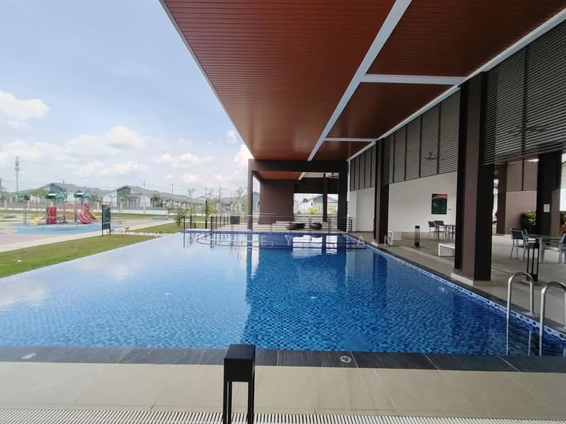 2-storey Terraced House for Rent in Tanjong Minyak (Melaka) - Wesley Tan - Pool - PropertyGuru.com.my