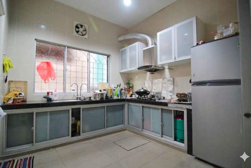 2-storey Terraced House for Sale in Usj 9 (Subang Jaya) - Jason Ooi - Kitchen - PropertyGuru.com.my