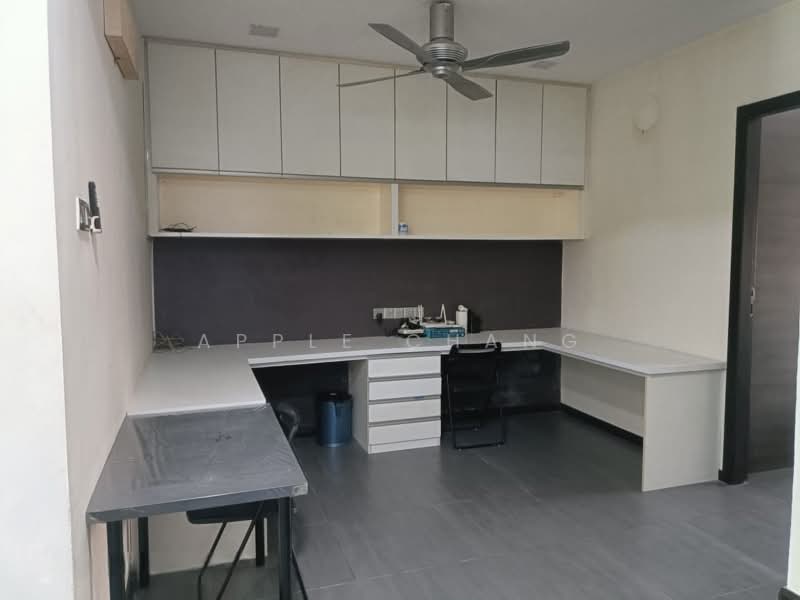 2-storey Terraced House for Rent in Subang Jaya (Selangor) - Apple Chang - Study - PropertyGuru.com.my