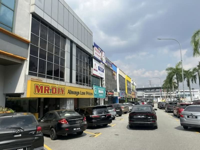 Shop for Rent in Bandar Baru Selayang (Selayang) - Darren Lai - Exterior - PropertyGuru.com.my