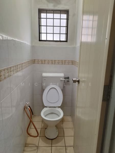 Pangsapuri untuk Disewa di Palma Puteri - Michael Lee - Bathroom - PropertyGuru.com.my
