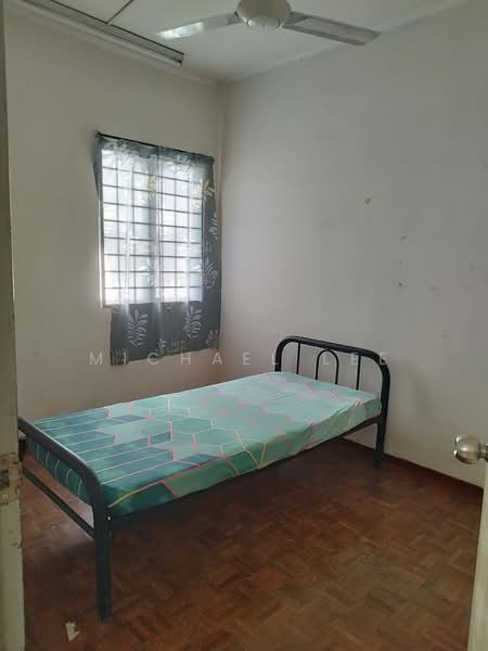 Pangsapuri untuk Disewa di Palma Puteri - Michael Lee - Bedroom - PropertyGuru.com.my