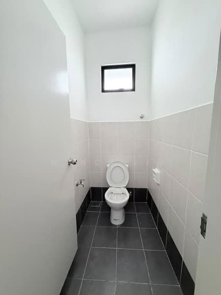 Kilang untuk Disewa di Skudai (Johor) - Mancy Lim - Bathroom - PropertyGuru.com.my